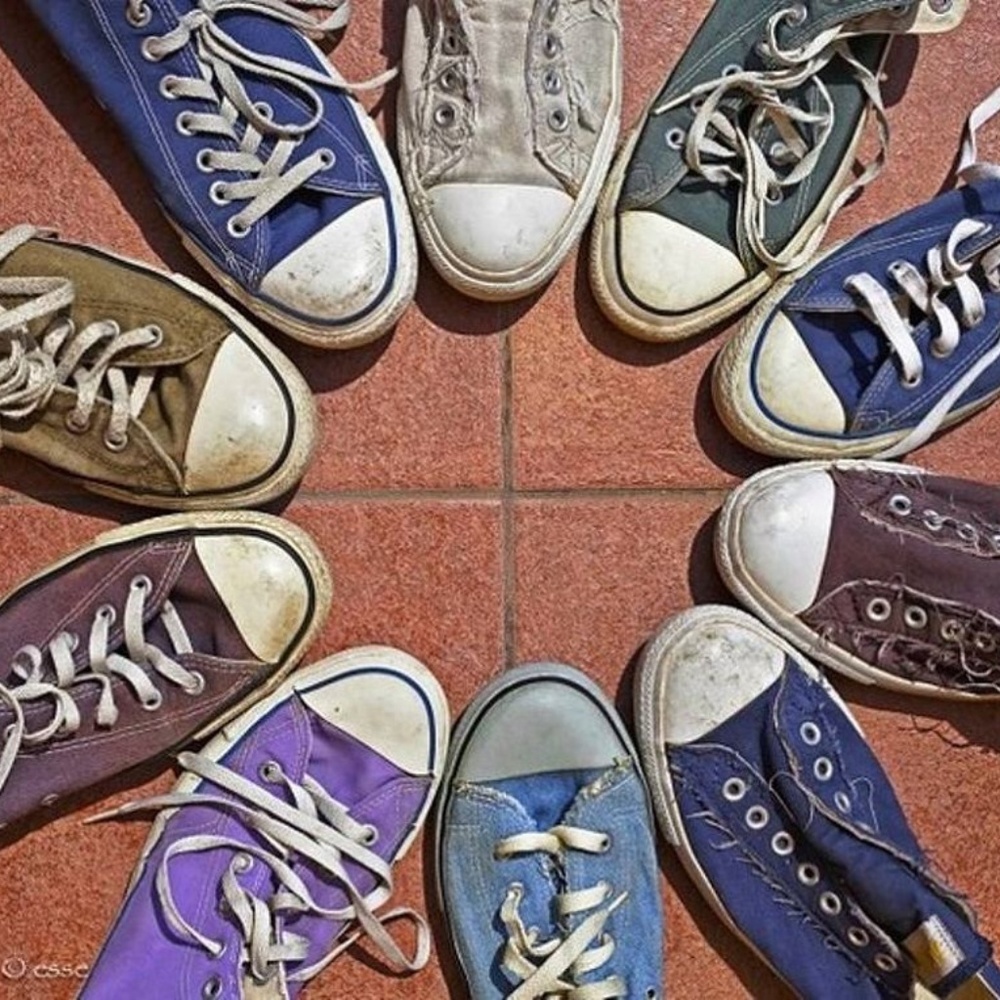 Meet your Posher, D. I collect Converse. :)